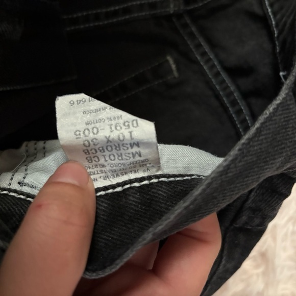 Wrangler High Waist Mom Black Jeans Sz 10 30” Inseam Vintage Rise - Picture 3 of 4